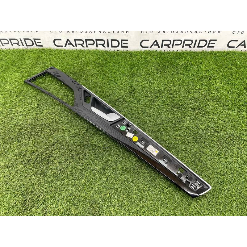 Декоративна накладка карти дверей (салон) AUDI A8 D4 2011 4,2 4H4867086V58