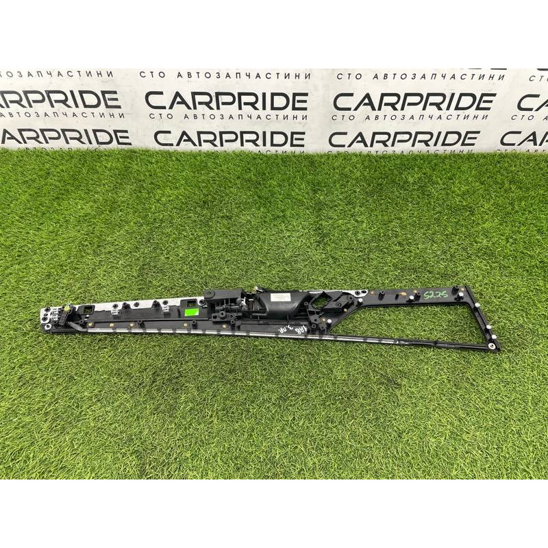 Декоративна накладка карти дверей (салон) AUDI A8 D4 2011 4,2 4H4867086V58