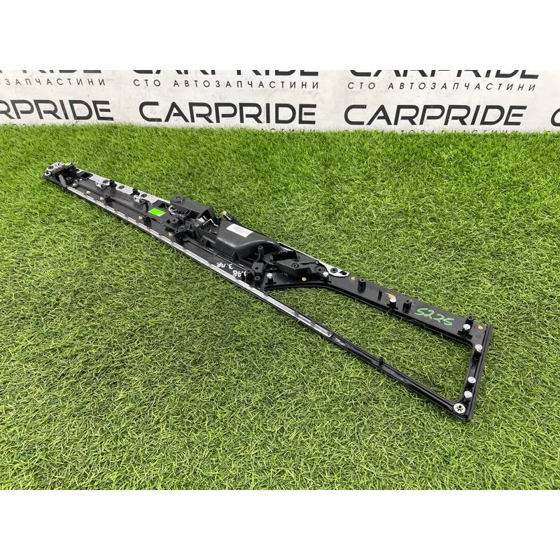 Декоративна накладка карти дверей (салон) AUDI A8 D4 2011 4,2 4H4867086V58