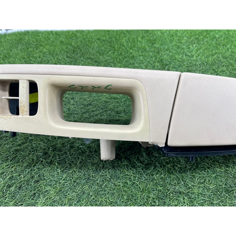 Підлокітник (салон) AUDI A8 D4 2011 4,2 4H1867165CEM4