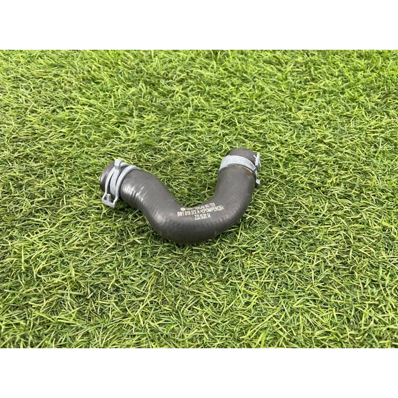 Патрубок (система охлаждения) Audi A5 F5 2019 2.0 TFSI 8W1819372A