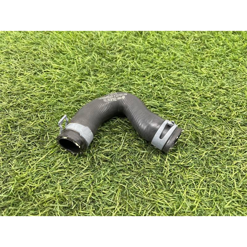 Патрубок (система охлаждения) Audi A5 F5 2019 2.0 TFSI 8W1819372A