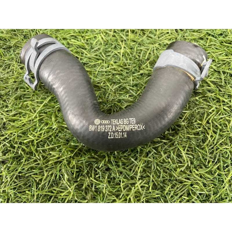 Патрубок (система охлаждения) Audi A5 F5 2019 2.0 TFSI 8W1819372A