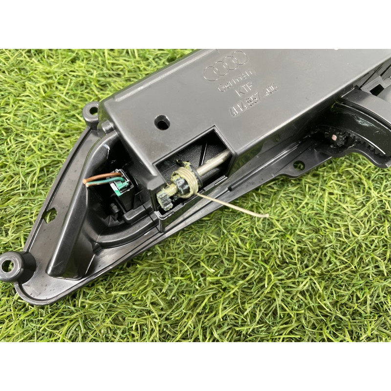 Попільничка (салон) AUDI A8 D4 2011 4,2 4H4857306V58