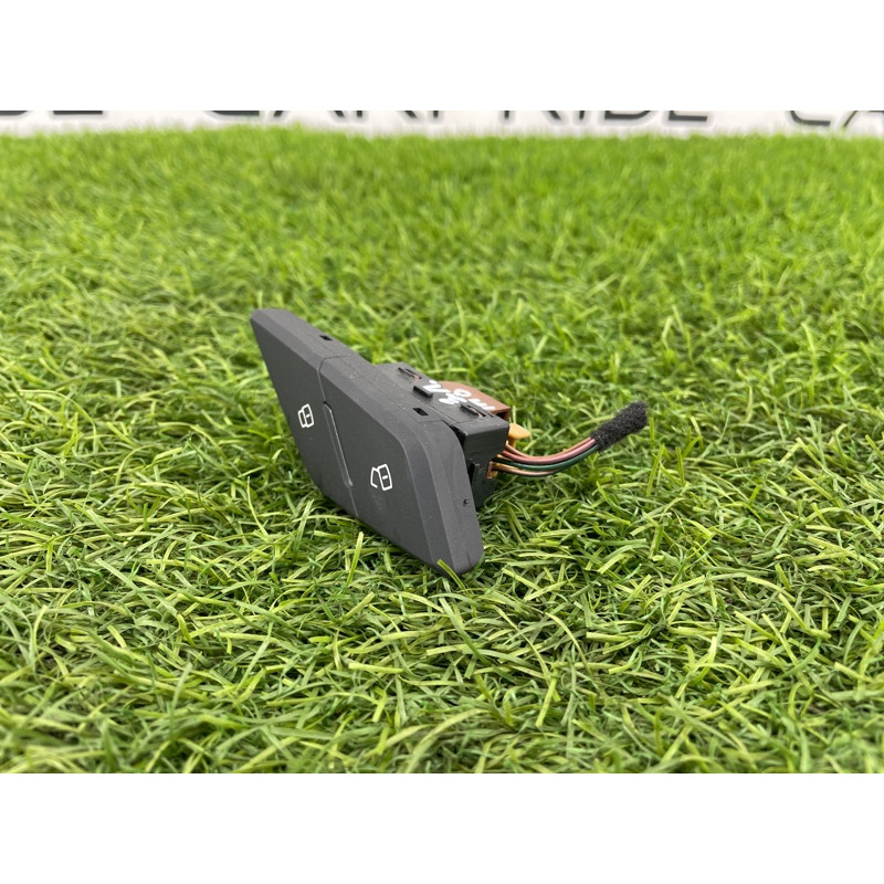 Кнопка блокировки центрального замка (электрика / кнопки) AUDI A8 D4 2011 4,2 4H0962107B5PR