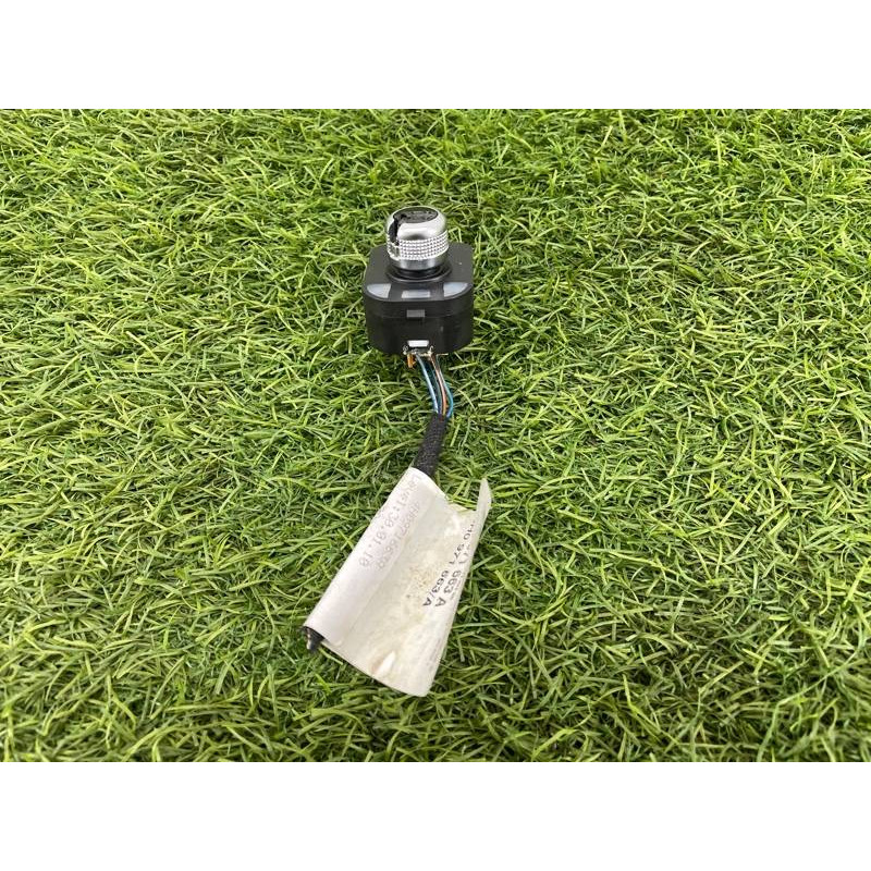 Кнопка регулировки зеркала (электрика / кнопки) AUDI A8 D4 2011 4,2 4H09595655PR