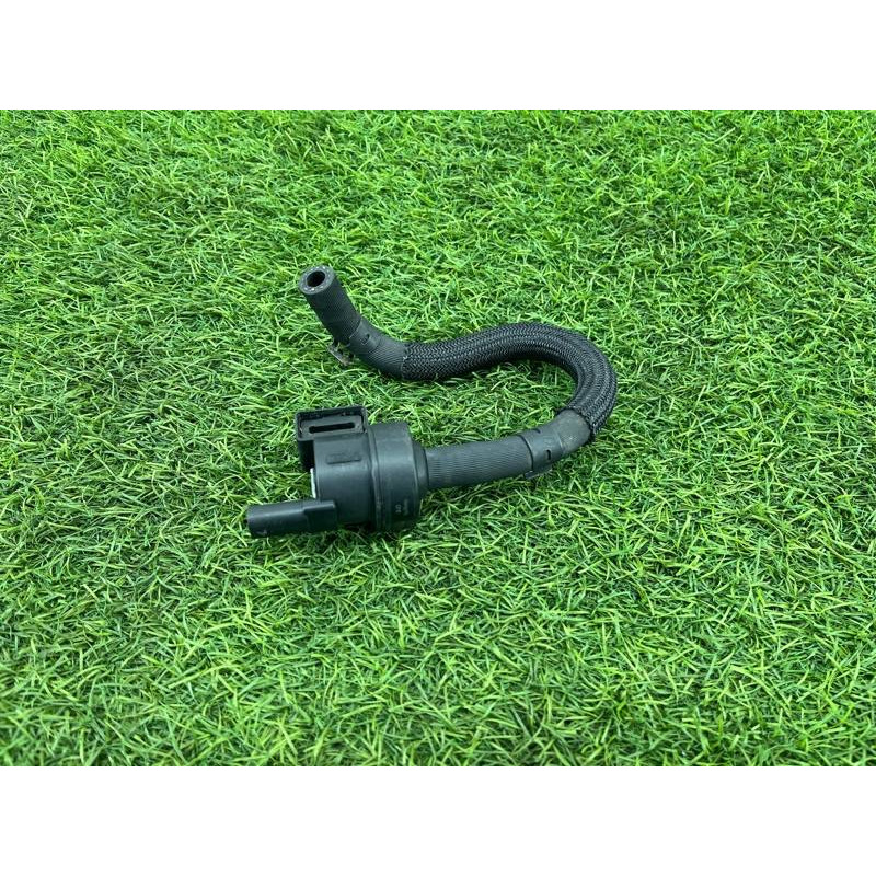 Клапан вентиляции топливного бака (топливная система) Audi Q5 8R 2012 3.2 CALB 06H906517G