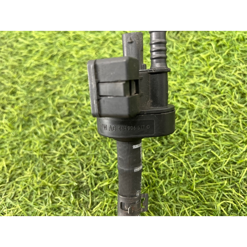 Клапан вентиляции топливного бака (топливная система) Audi Q5 8R 2012 3.2 CALB 06H906517G