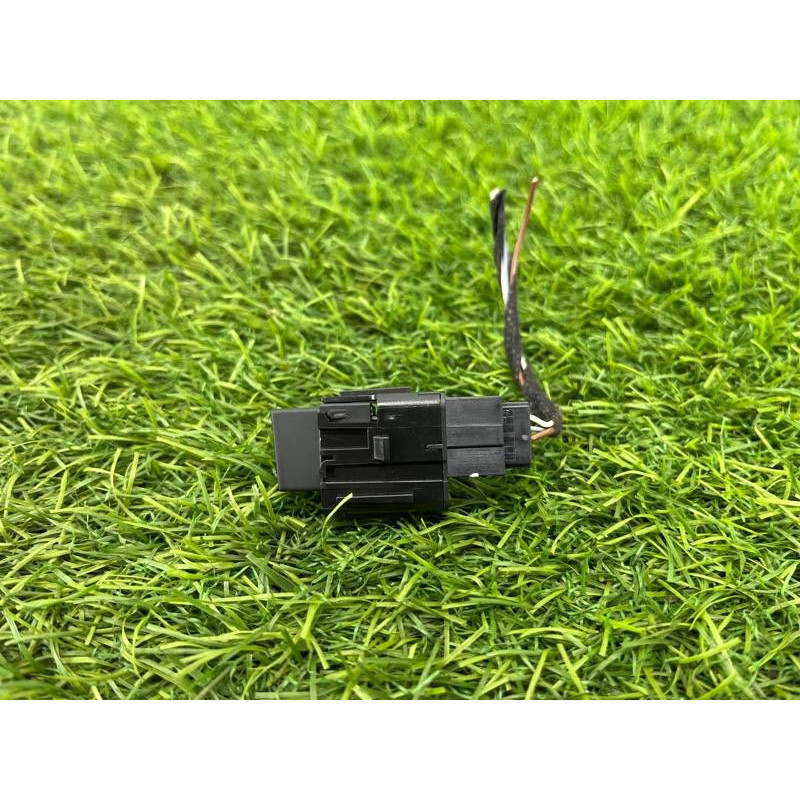 Кнопка сброса пробега (электрика / кнопки) Audi A5 F5 2019 2.0 TFSI 4m1907569