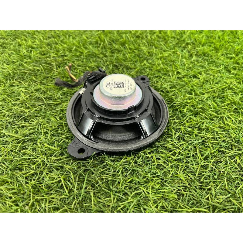Динамик (электрика) AUDI A4 B9 2017 2.0L 8W0035454