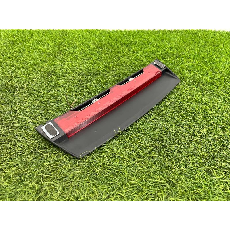 Повторитель стоп сигнала (оптика) AUDI A8 D4 2011 4,2 4H0945097