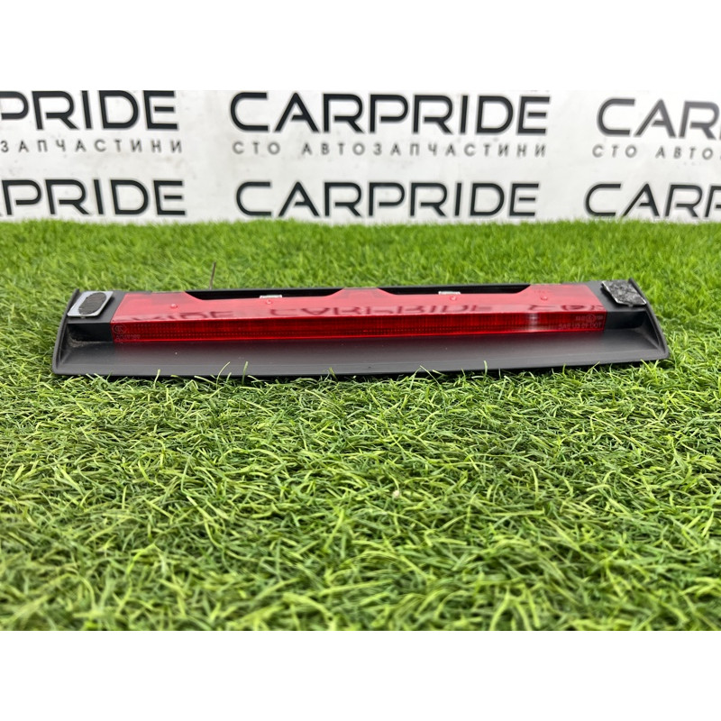 Повторитель стоп сигнала (оптика) AUDI A8 D4 2011 4,2 4H0945097