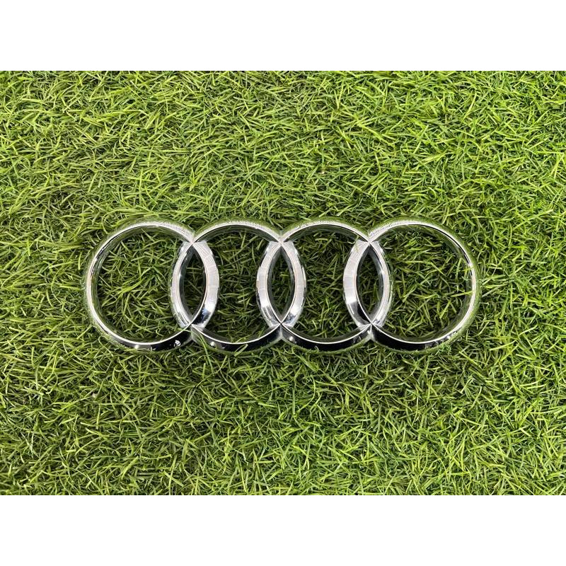 Эмблема (кузов и элементы) AUDI A8 D4 2011 4,2 4H0853742A2ZZ