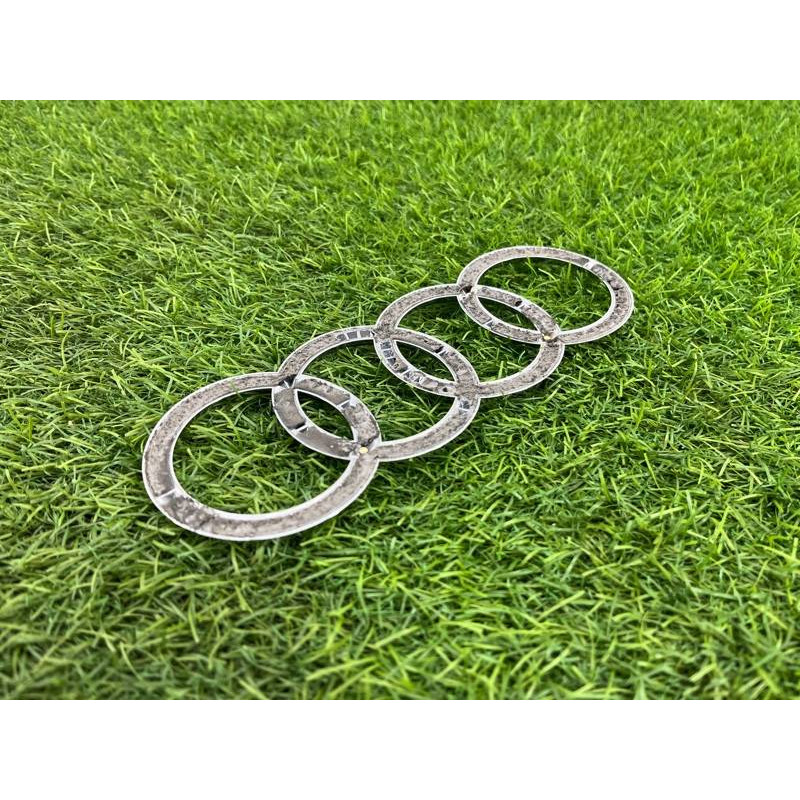 Эмблема (кузов и элементы) AUDI A8 D4 2011 4,2 4H0853742A2ZZ