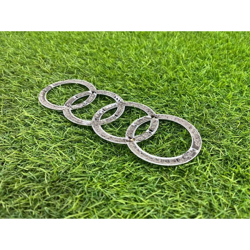 Эмблема (кузов и элементы) AUDI A8 D4 2011 4,2 4H0853742A2ZZ