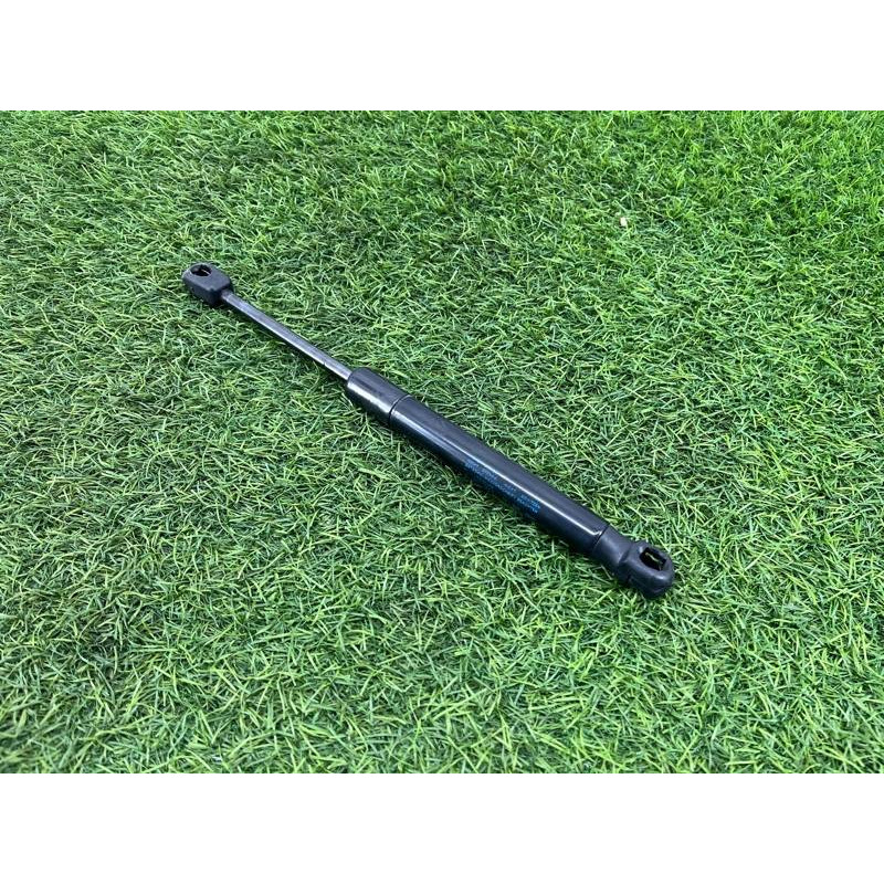 Амортизатор капота (кузов и элементы) AUDI A8 D4 2011 4,2 4H0823359D