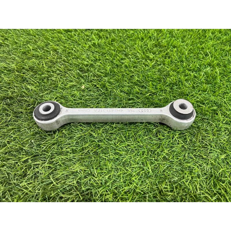 Стойка стабилизатора (подвеска) AUDI A8 D4 2011 4,2 4H0411317A