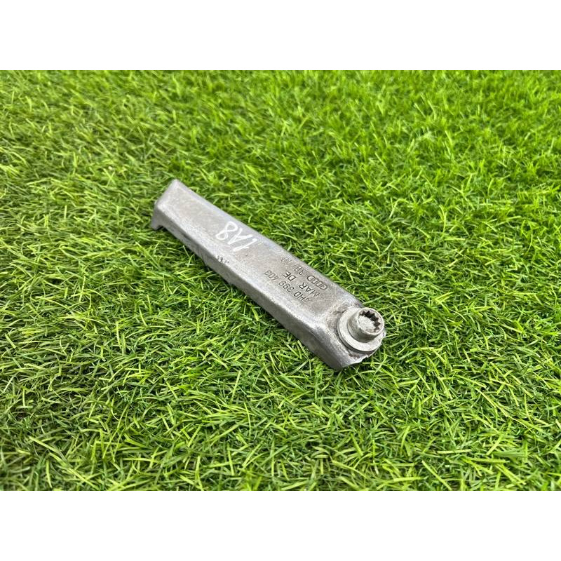 Кронштейн КПП (трансмиссия) AUDI A8 D4 2011 4,2 4H0399403E