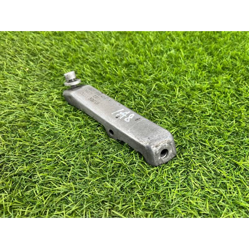 Кронштейн КПП (трансмиссия) AUDI A8 D4 2011 4,2 4H0399404E