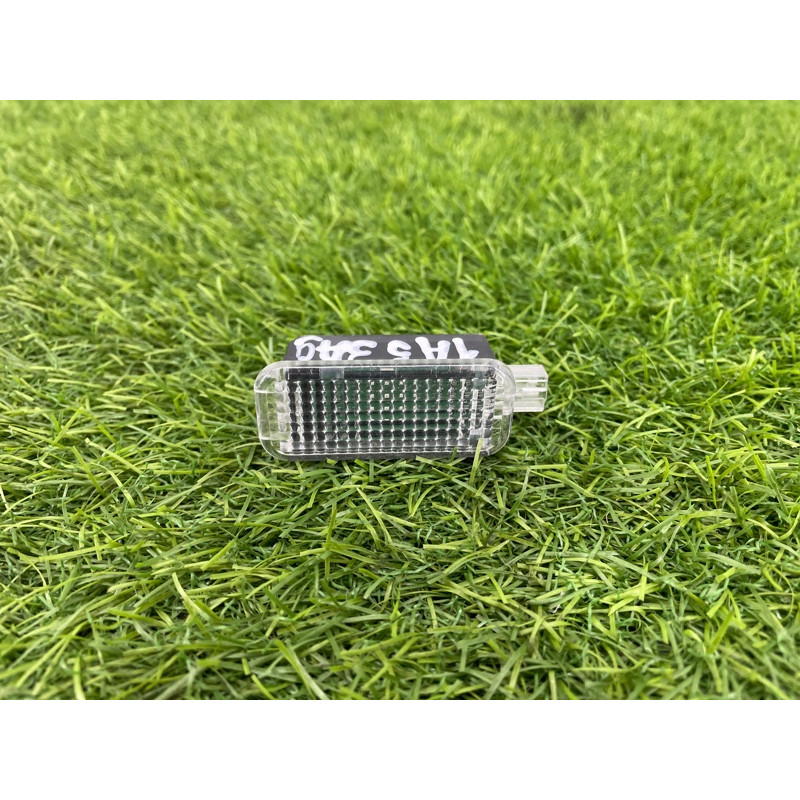 Плафон багажника (салон) Audi A5 F5 2019 2.0 TFSI 8J0947409