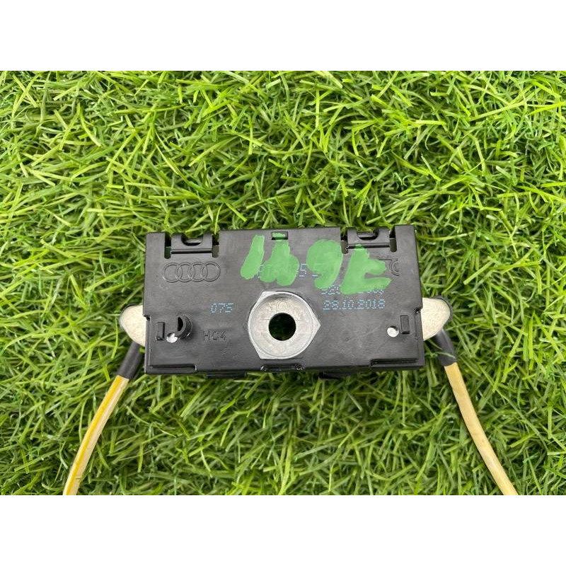 Помехоподавляющий фильтр (электрика) Audi A5 F5 2019 2.0 TFSI 8T8035570