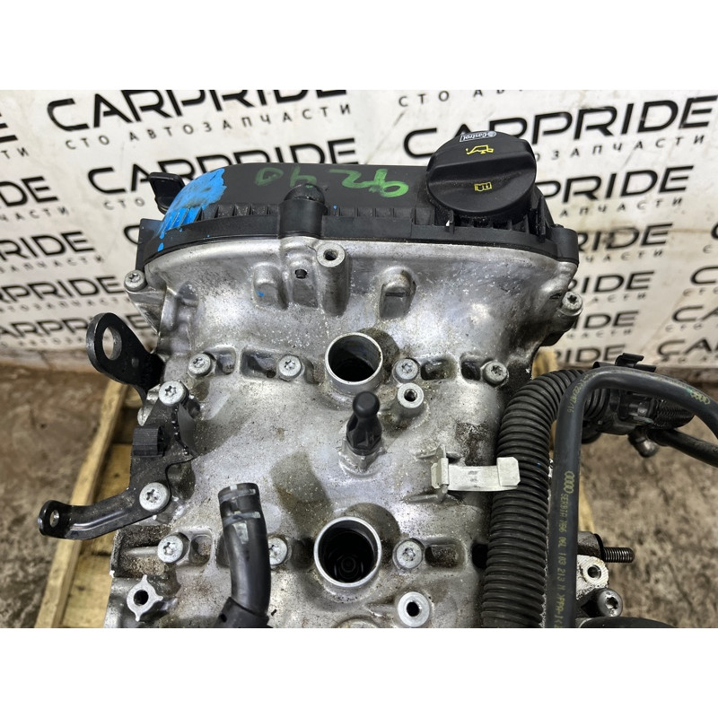 Двигатель (двигатель и элементы) AUDI A4 B9 2017 2.0L 06L100033D