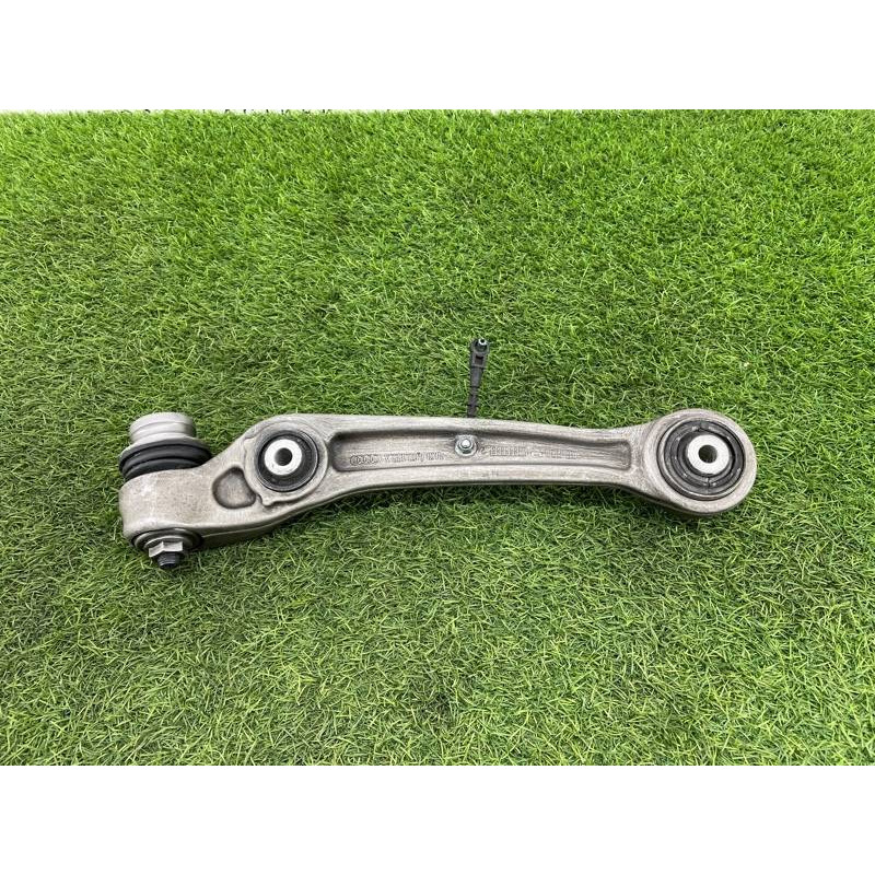 Рычаг подвески (подвеска) AUDI A8 D4 2011 4,2 4H0407151C