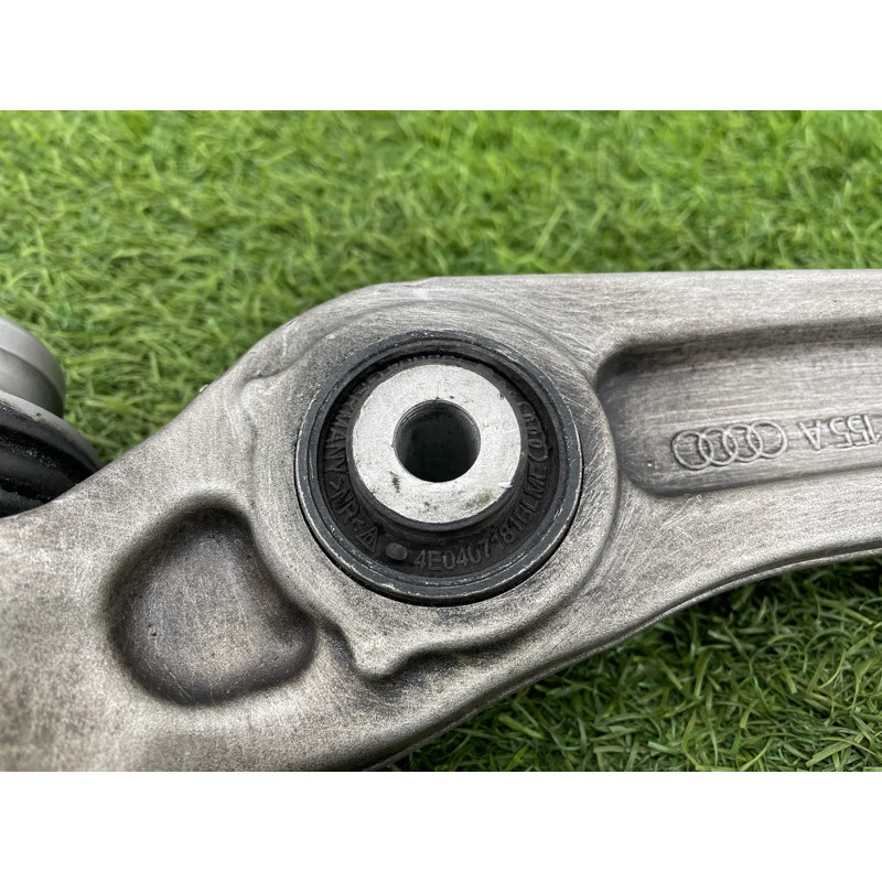 Рычаг подвески (подвеска) AUDI A8 D4 2011 4,2 4H0407151C