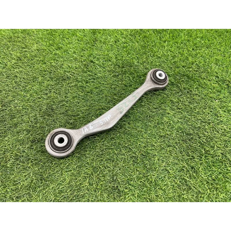 Рычаг подвески (подвеска) AUDI A8 D4 2011 4,2 8K0501530N