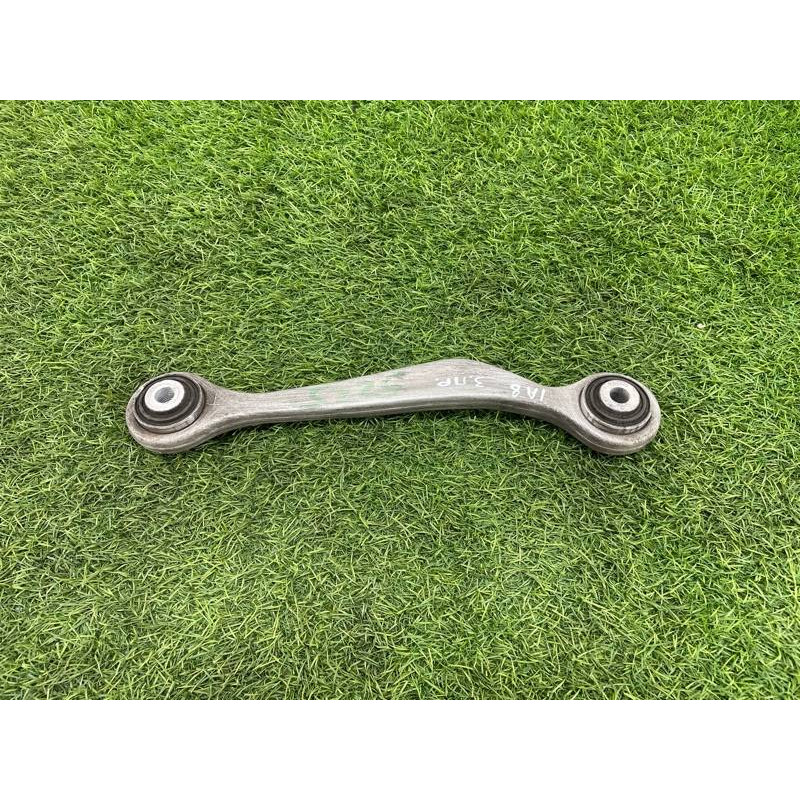 Рычаг подвески (подвеска) AUDI A8 D4 2011 4,2 8K0501530N