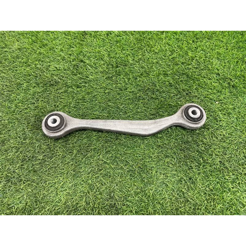 Рычаг подвески (подвеска) AUDI A8 D4 2011 4,2 8K0501530N