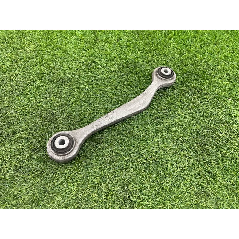 Рычаг подвески (подвеска) AUDI A8 D4 2011 4,2 8K0501530N