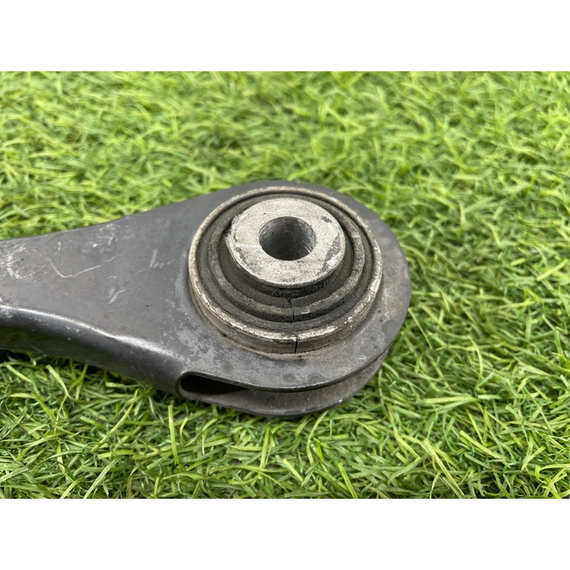 Рычаг подвески (подвеска) Audi Q5 8R 2012 3.2 CALB 8K0501529L