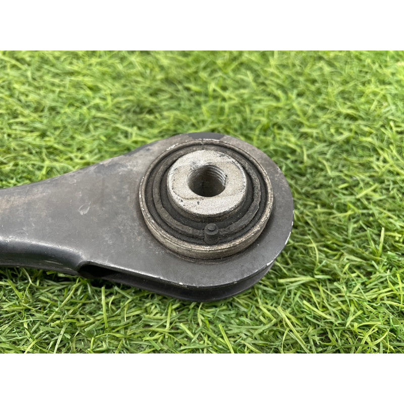 Рычаг подвески (подвеска) Audi Q5 8R 2012 3.2 CALB 8K0501529L