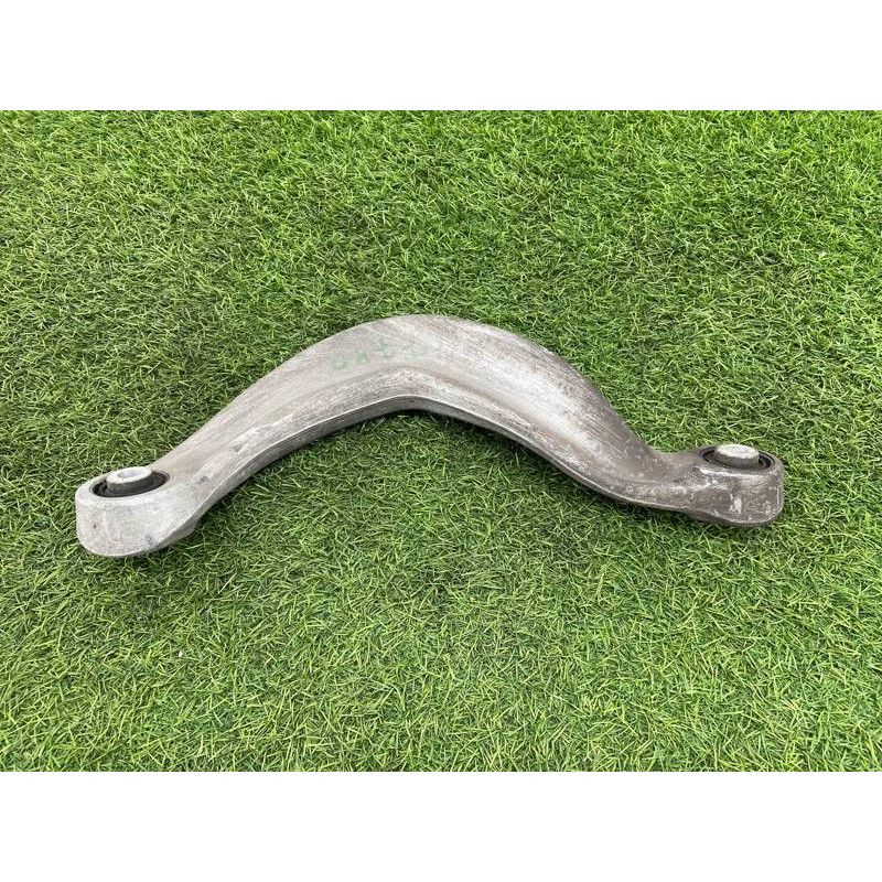 Рычаг подвески (подвеска) Audi Q5 8R 2012 3.2 CALB 8K0505323H