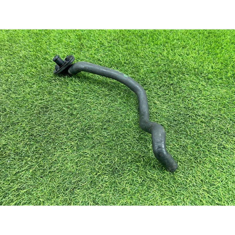 Патрубок (система охлаждения) Audi A5 F5 2019 2.0 TFSI 8W1819350B