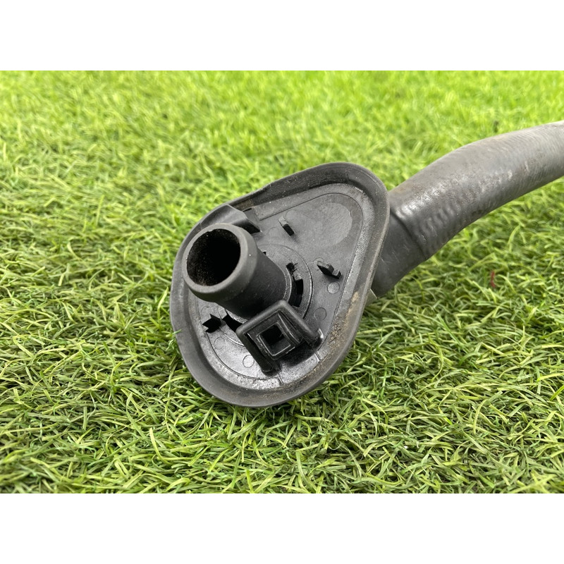 Патрубок (система охлаждения) Audi A5 F5 2019 2.0 TFSI 8W1819350B