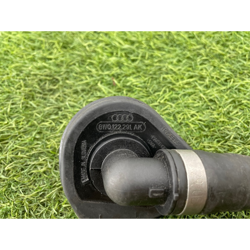 Патрубок (система охлаждения) Audi A5 F5 2019 2.0 TFSI 8W1819350B