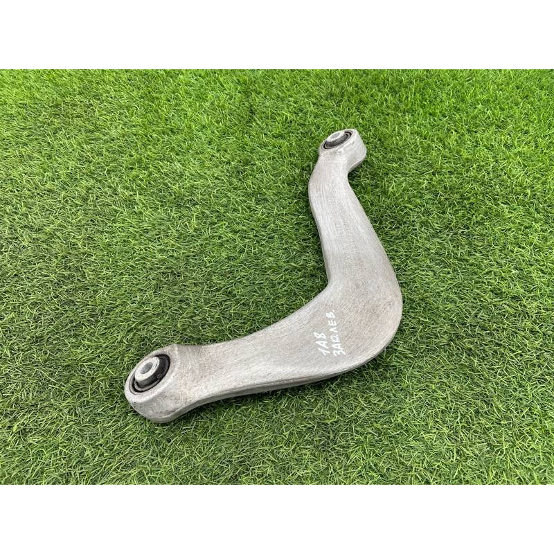 Рычаг подвески (подвеска) AUDI A8 D4 2011 4,2 8K0505323H