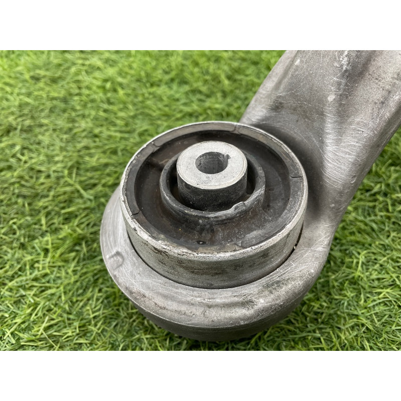 Рычаг подвески (подвеска) AUDI A8 D4 2011 4,2 4H0407693F