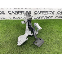 Педаль тормоза с кронштейном