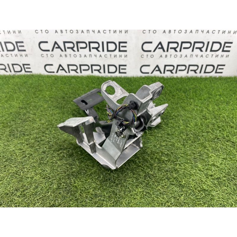 Педаль тормоза с кронштейном (тормозная система) AUDI A4 B9 2017 2.0L 8W1723117