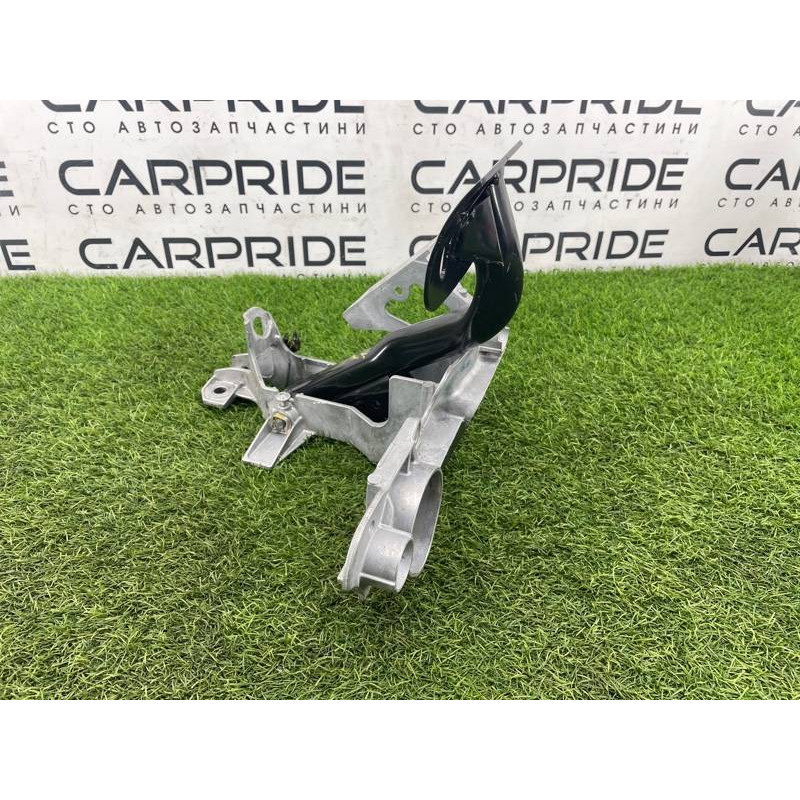 Педаль тормоза с кронштейном (тормозная система) AUDI A4 B9 2017 2.0L 8W1723117