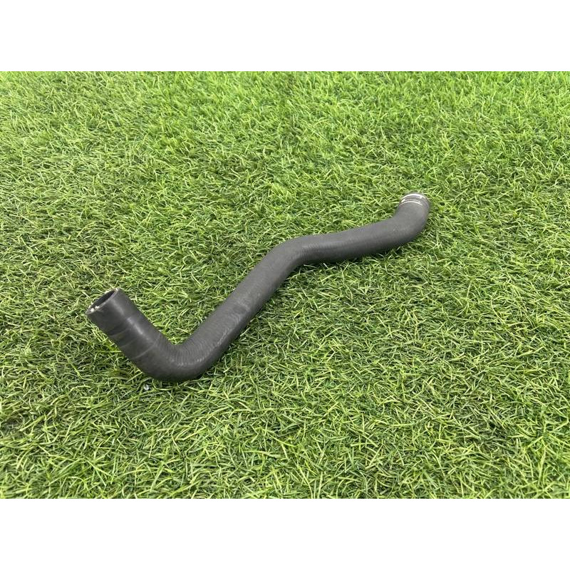 Патрубок (система охлаждения) AUDI A4 B9 2017 2.0L 8W1819373C