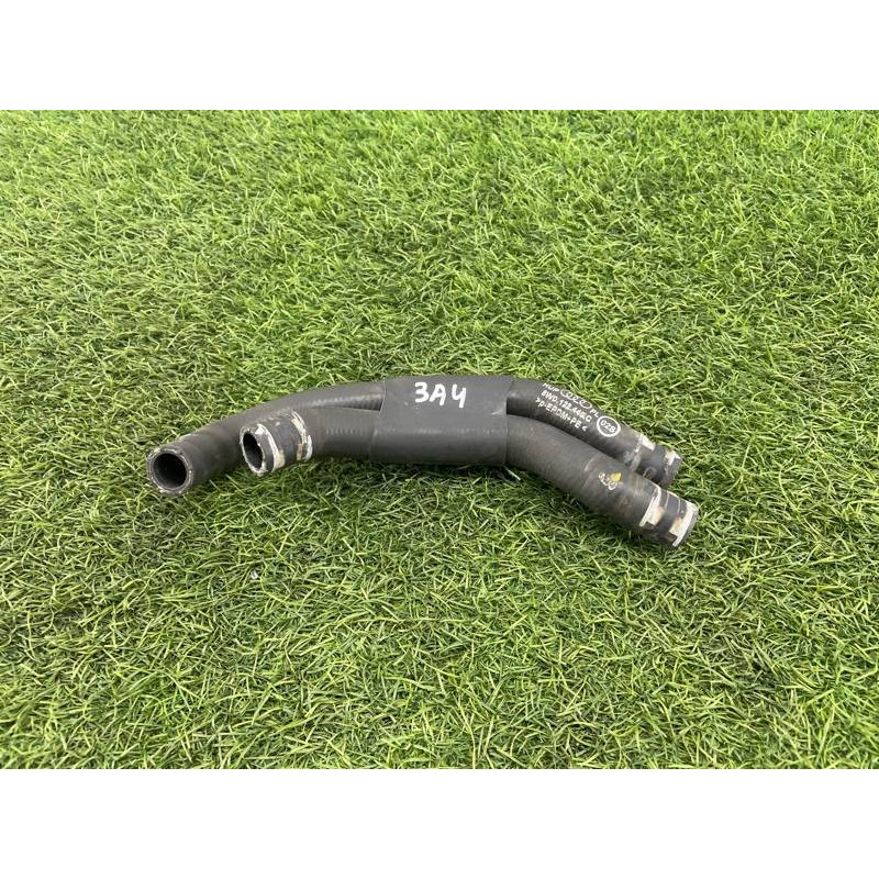 Патрубок (система охлаждения) AUDI A4 B9 2017 2.0L 8W0122445C