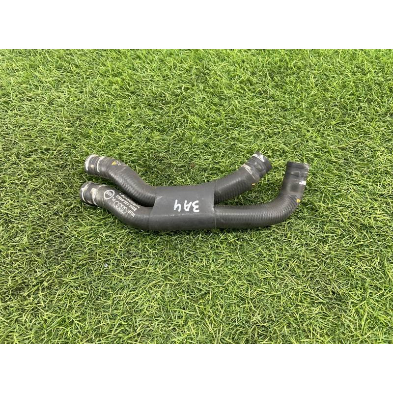 Патрубок (система охлаждения) AUDI A4 B9 2017 2.0L 8W0122445C
