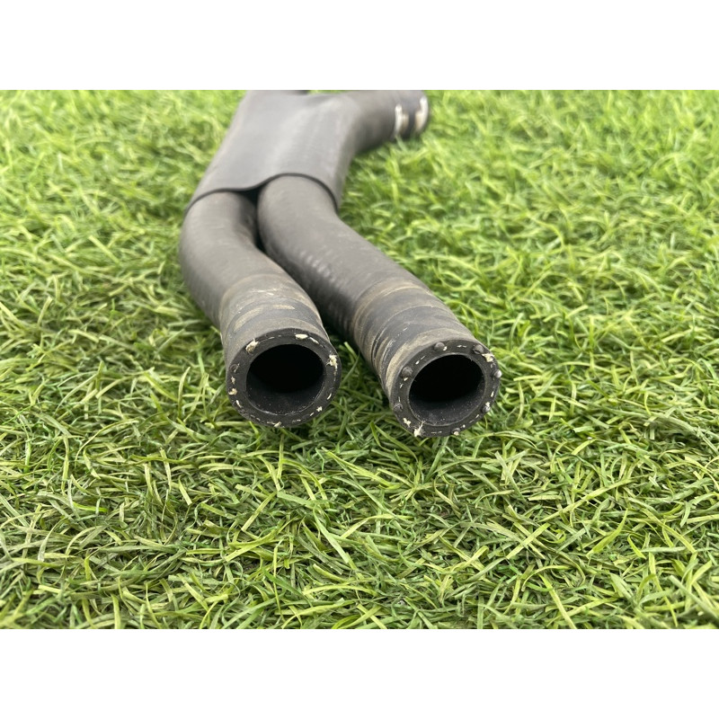 Патрубок (система охлаждения) AUDI A4 B9 2017 2.0L 8W0122445C