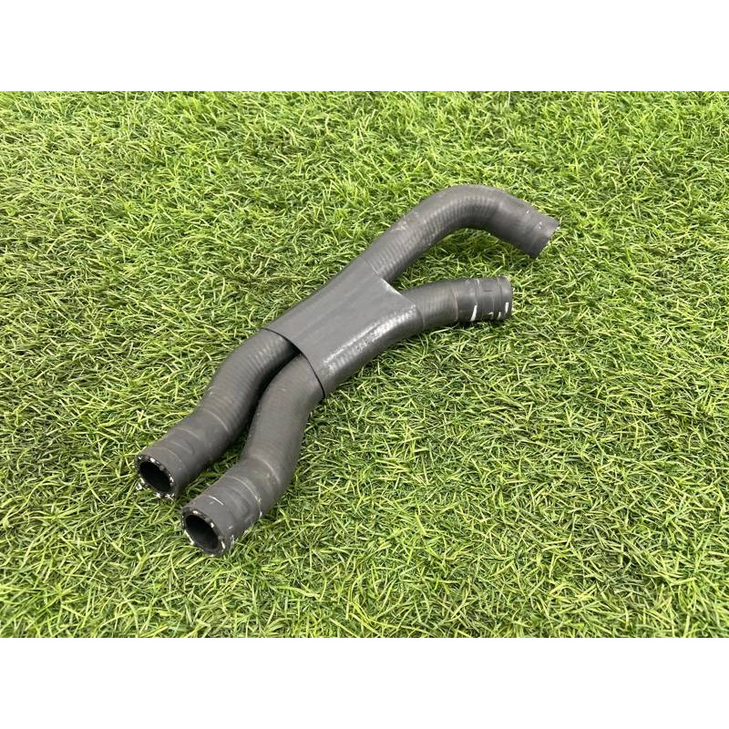 Патрубок (система охлаждения) Audi A5 F5 2019 2.0 TFSI 8W0122445C