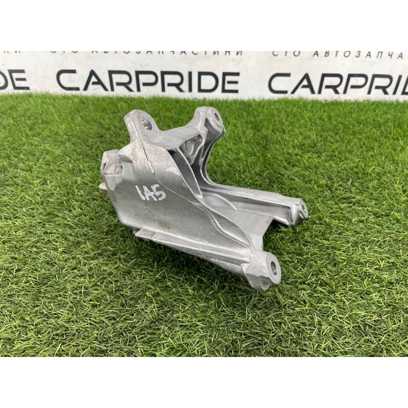 Кронштейн подушки двигателя (кронштейны двигателя) Audi A5 F5 2019 2.0 TFSI 4M0199307CB