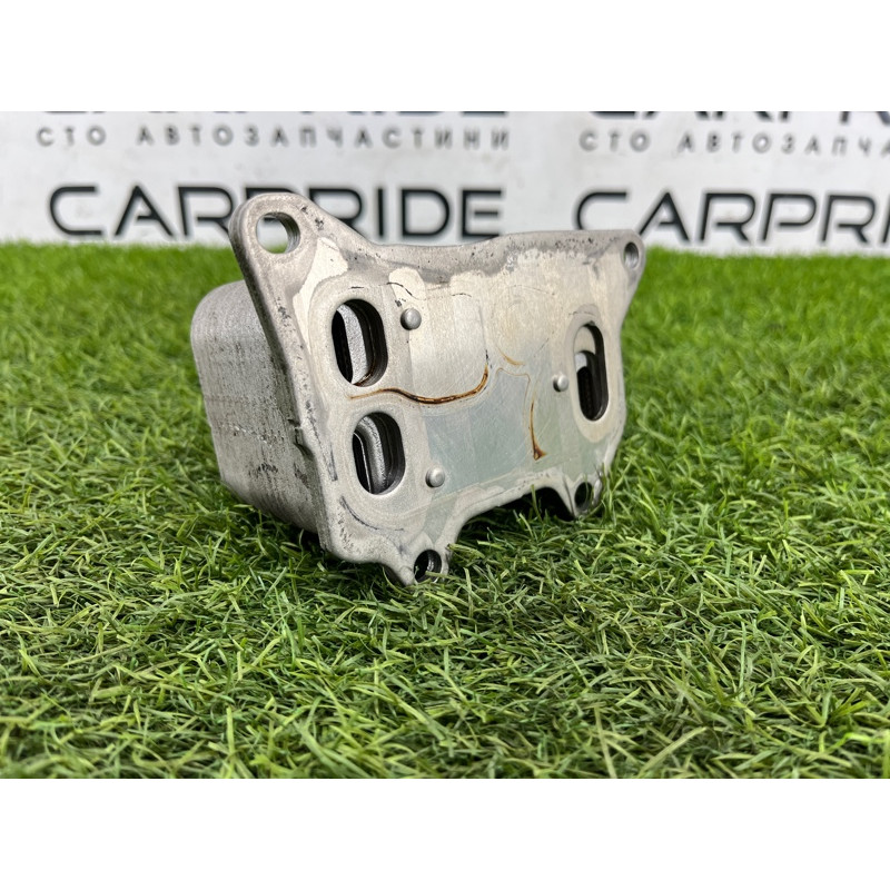 Теплообменник масляного фильтра (двигатель и элементы) AUDI A4 B9 2017 2.0L 06L117021G